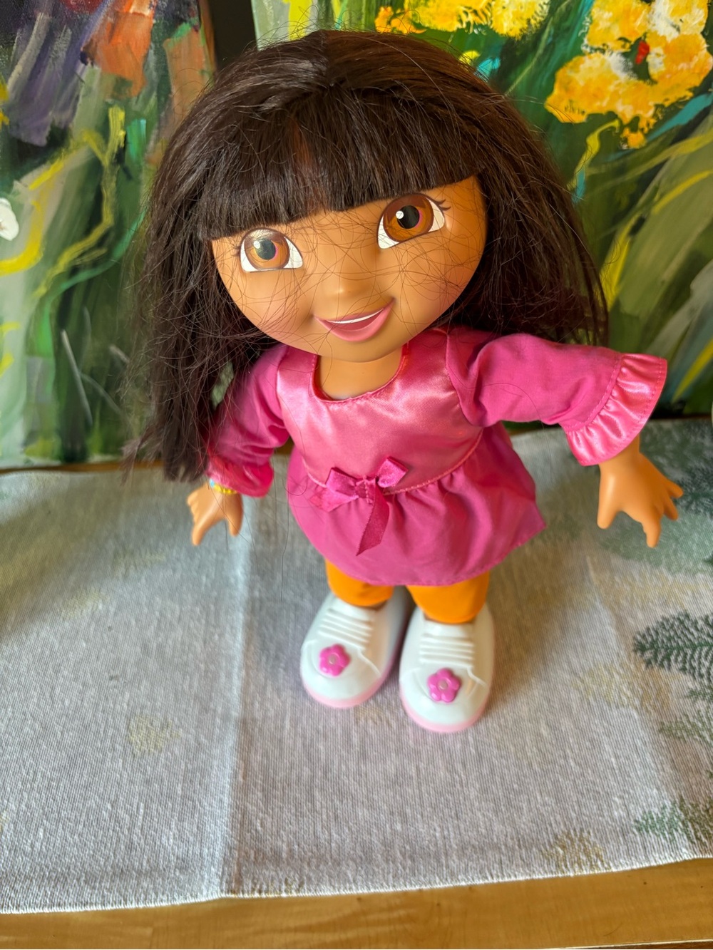 Mattel /"We Did It!" Dora The Explorer Dancing '2009 14" Animated Figure Doll!